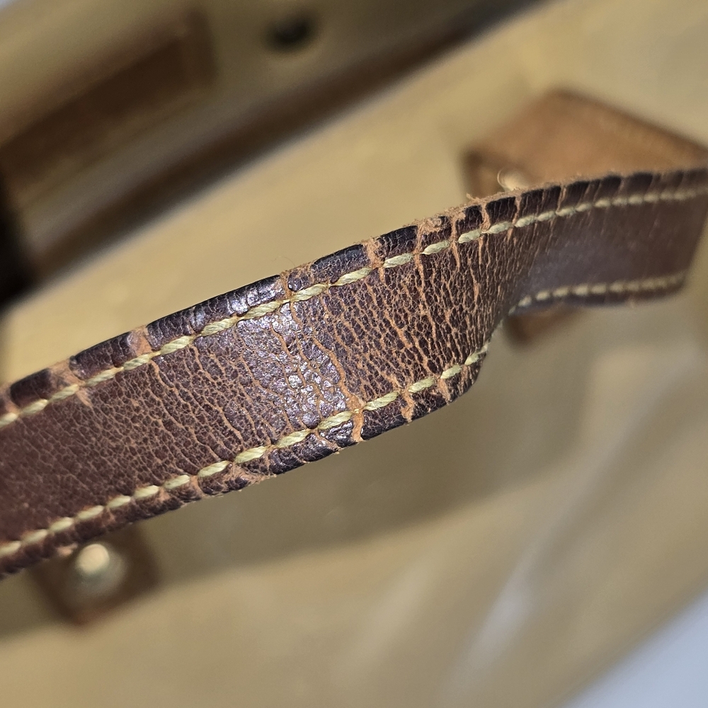 Louis Vuitton Monogram Vernis Handbag - Picture 14 of 16